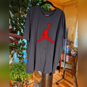 Michael Jordan black and red tee 3X